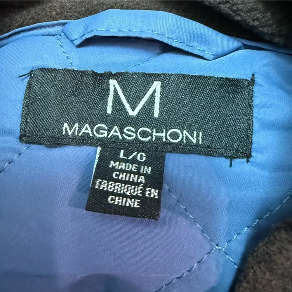 Magaschoni Women’s Blue Quilted Zip Vest Black Fleece Lined Size Large